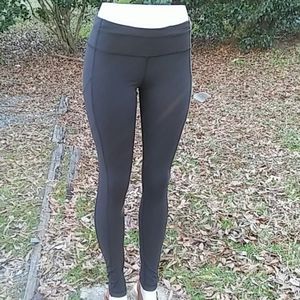Lululemon athletica compression size 8